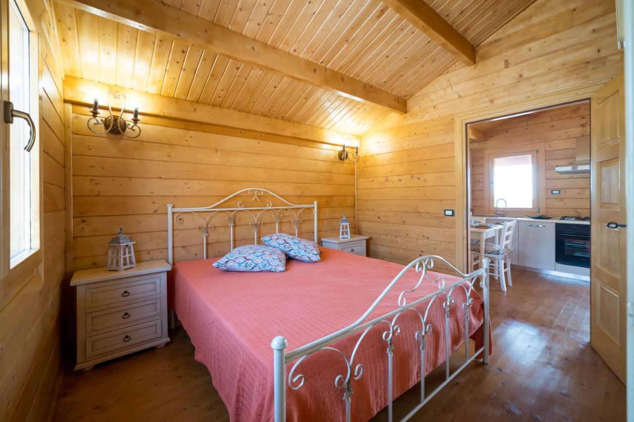 Chalet Tenuta Lacco Фурнарі Екстер'єр фото