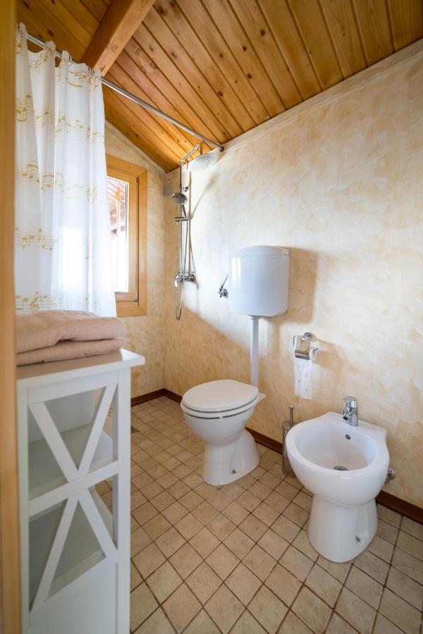 Chalet Tenuta Lacco Фурнарі Екстер'єр фото