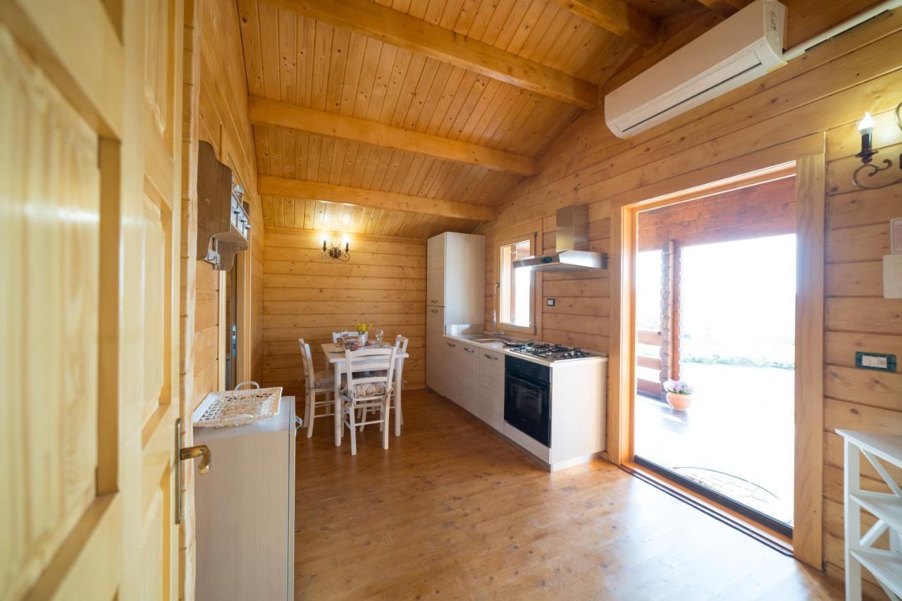 Chalet Tenuta Lacco Фурнарі Екстер'єр фото
